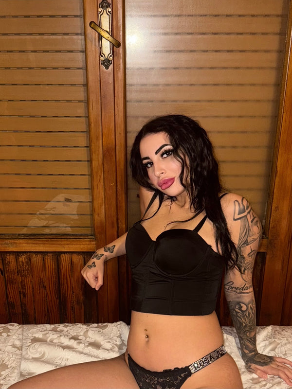 Cheri Row, Telegram sexting
